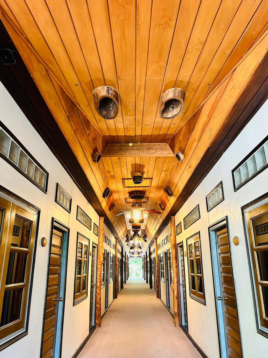 Magmai Hotel And Resort Tak Exterior photo