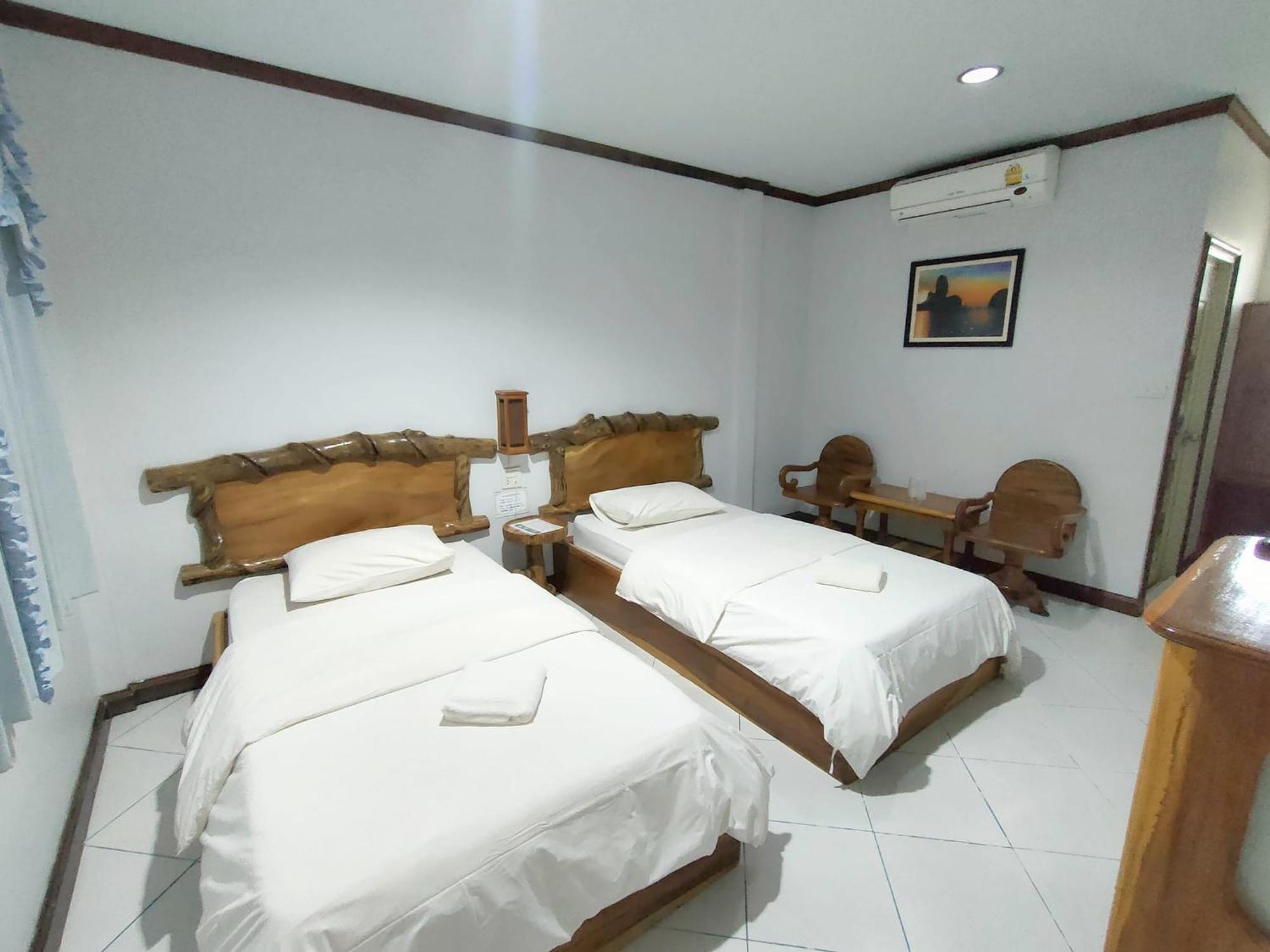Magmai Hotel And Resort Tak Exterior photo